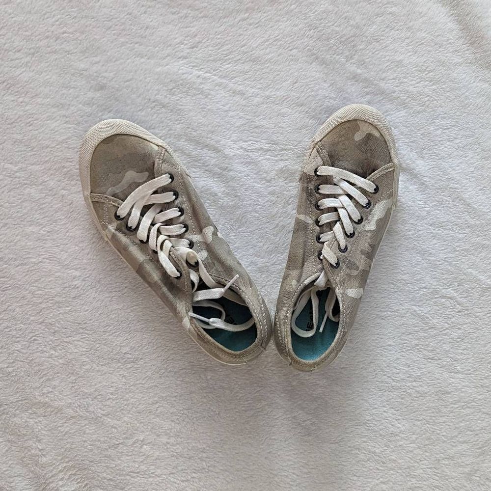 SeaVees Monterey Sneakers
